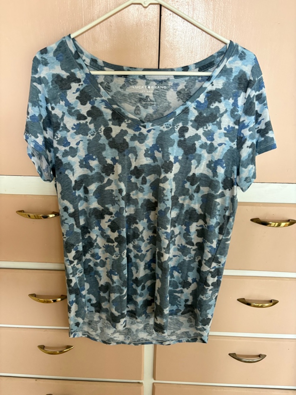 Lucky Brand Blue & Gray Camo V-Neck Tee